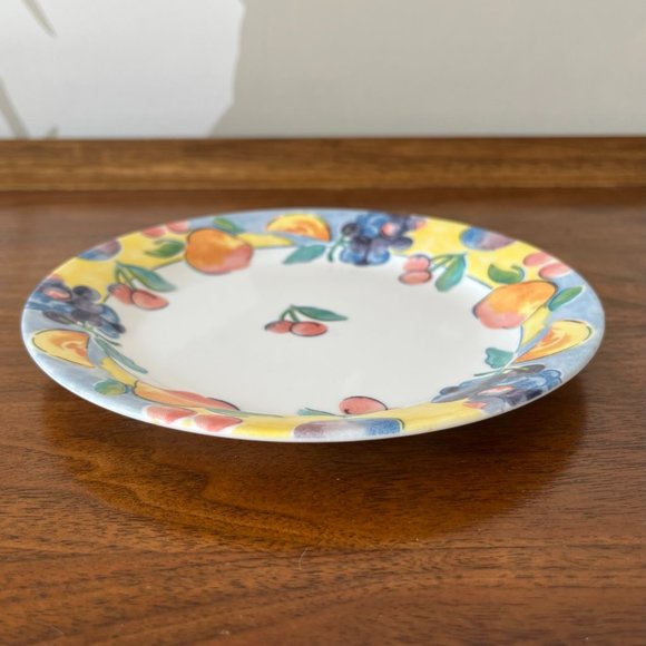 Corelle Dining Set Of 5 Corelle Fruit Basket Salad Or Bread And Butter Plates 7 4 Poshmark